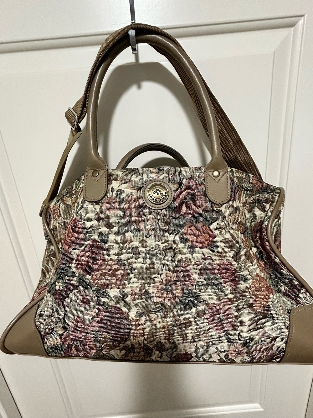 Jordache vintage Floral Tapestry tote Bag in Taupe and Rose. Like new condition